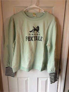 Finding Foxtale Mint Graphic Sweatshirt